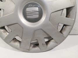 Seat Ibiza IV (6J,6P) R15 wheel hub/cap/trim 6J0601147B