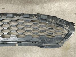 Ford Fiesta Grille calandre supérieure de pare-chocs avant 