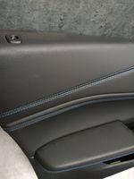 BMW 2 Active Tourer U06 Rivestimento del pannello della portiera anteriore 