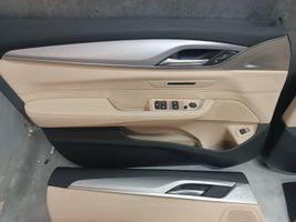 BMW 6 G32 Gran Turismo Front door card panel trim 