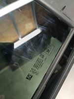BMW X7 G07 aizmugurējo durvju stikls 