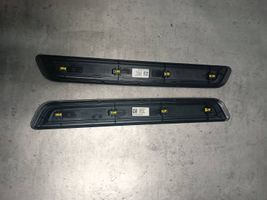 BMW 3 G20 G21 Garniture de marche-pieds avant 8079739