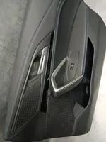 BMW X1 U11 Boczek / Tapicerka drzwi tylnych 6033838