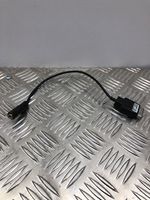 Mercedes-Benz E W212 Câble adaptateur AUX A0018276604