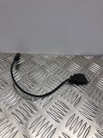 Mercedes-Benz E W212 Câble adaptateur AUX A0018276604