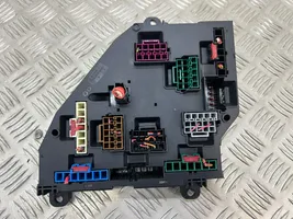 BMW 5 F10 F11 Ramka / Moduł bezpieczników 9264923