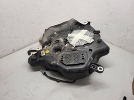 Audi A6 S6 C7 4G Serbatoio vaschetta liquido AdBlue 4G0131877