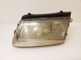 Volkswagen PASSAT B5 Lampa przednia 14869100