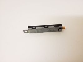 Volkswagen Tiguan Aerial antenna amplifier REA15256