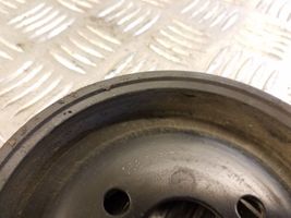 Volkswagen PASSAT B5 Ohjaustehostimen pumpun hihnapyörä 058145255B