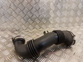 Citroen Berlingo Turboahtimen ilmanoton letku 9658953680