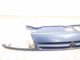 Citroen Saxo Grotelės viršutinės 9617745277