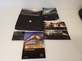 Mercedes-Benz B W246 W242 Książka serwisowa 