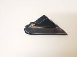 Subaru Outback (BS) Rivestimento dell’estremità del parafango 65250AL000