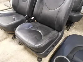 Toyota RAV 4 (XA30) Juego interior 