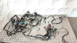 Opel Vivaro Panel wiring 240361720R