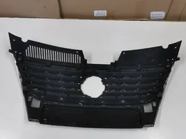 Volkswagen PASSAT B6 Grille calandre supérieure de pare-chocs avant 3C0853651D