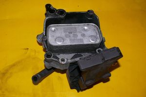 Audi A8 S8 D2 4D Radiateur d'huile moteur 077117021N