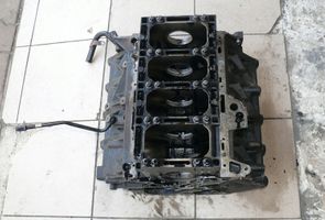 Audi A8 S8 D2 4D Bloc moteur 057103021F