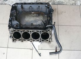 Audi A8 S8 D2 4D Bloc moteur 057103021F