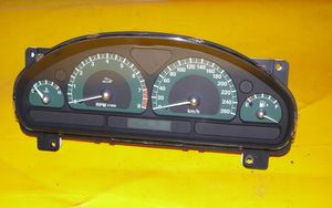 Jaguar S-Type Compteur de vitesse tableau de bord XR8F10841AD