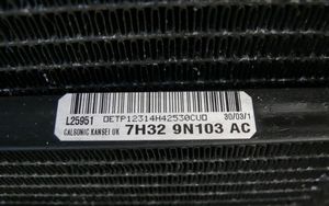 Land Rover Range Rover Sport L320 Radiateur de refroidissement 7H329N103AC