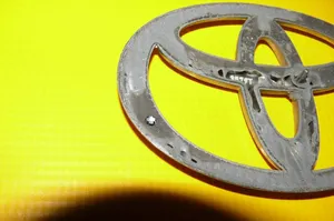 Toyota Avensis T250 Logo, emblème de fabricant 75431-05050