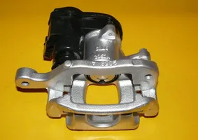 Nissan X-Trail T32 Caliper del freno trasero 44000-4CA0A