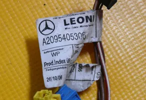 Mercedes-Benz CLK A209 C209 Проводка передних дверей A2095405306