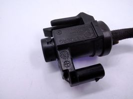 BMW 5 G30 G31 Solenoidinis vožtuvas 70478502