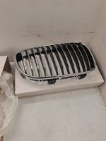 BMW 1 E81 E87 Maskownica / Grill / Atrapa górna chłodnicy 7179656