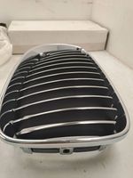 BMW 1 E81 E87 Maskownica / Grill / Atrapa górna chłodnicy 7179656