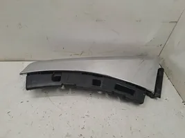 BMW X7 G07 Fender trim (molding) 8092885