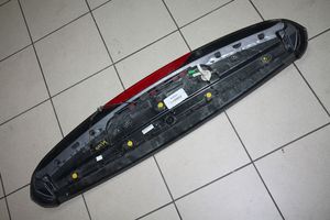 Volvo V60 Spoiler tylnej szyby klapy bagażnika 31425012