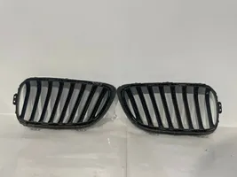 BMW 2 F22 F23 Grille calandre supérieure de pare-chocs avant 7295526