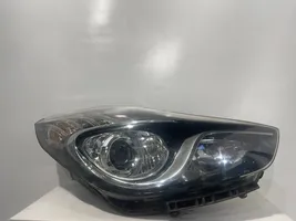 Hyundai ix20 Lampa przednia 921021K3XX