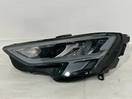 Audi A3 8Y Lampa przednia 6Y0941011