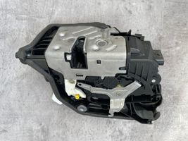 BMW X5 F15 Front door lock 7281958