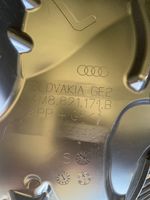 Audi RS Q8 Rivestimento paraspruzzi passaruota anteriore 4M8821171B