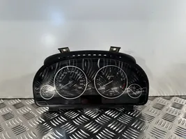 BMW X3 F25 Geschwindigkeitsmesser Cockpit 9232890