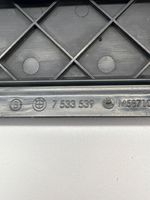 BMW X5 E70 Traverse inférieur support de radiateur 7533539