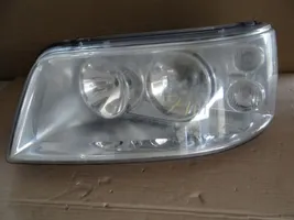 Volkswagen Multivan T5 Lampa przednia 7H1941015T