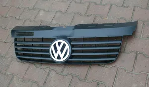 Volkswagen Multivan T5 Grille calandre supérieure de pare-chocs avant 7H08071015