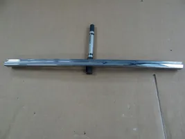 Volkswagen Touareg III Modanatura separatore del paraurti anteriore 760853768