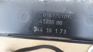 Ford Mondeo MK V Jäähdyttimen kehyksen suojapaneeli 34416173
