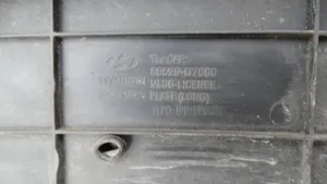 Hyundai Tucson TL Ramka przedniej tablicy rejestracyjnej 86529-D7000