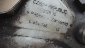 BMW 2 F45 Kołpaki oryginalne R16 6854746