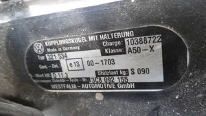 Volkswagen PASSAT CC Vetokoukku 3C8092155