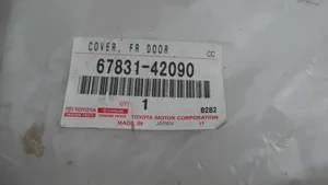 Toyota RAV 4 (XA50) Autres éléments de garniture porte avant 67831-42090