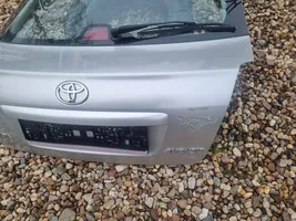 Toyota Avensis T250 Lava-auton perälauta 